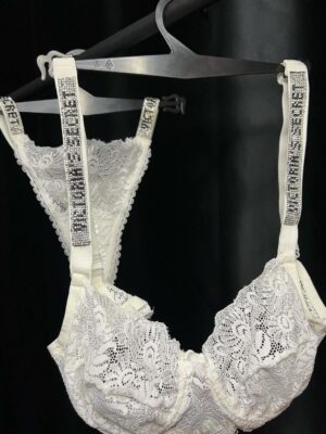 Victoria's Secret Dantelli Beyaz Taşlı Sütyen