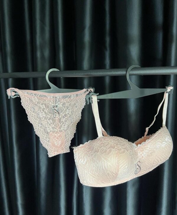 Victoria's Secret Dantelli Pembe Set